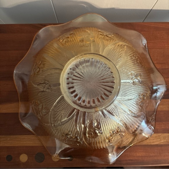 JEANETTE GLASS IRIS PATTERN IRIDESCENT FLORA-GOLD 11.5” BOWL - Picture 8 of 10